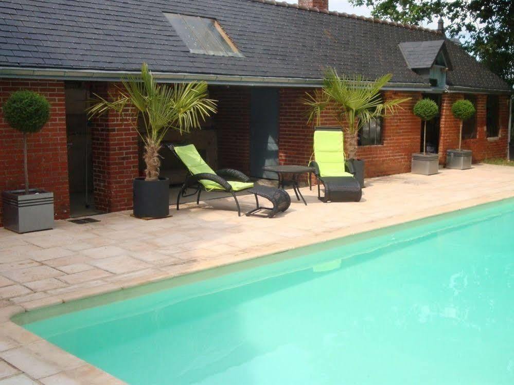 Bed and Breakfast La Demeure Du Goupil Brissac-Quince Exterior foto